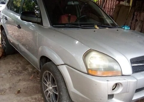 Vendo Hyundai Tucson 2010 - 3/4